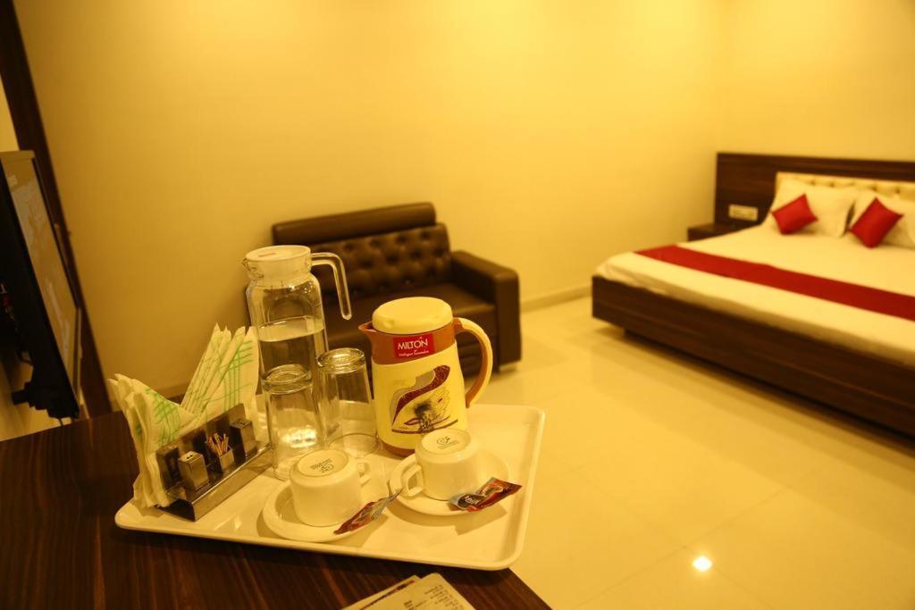 Kingsway Hotel And Restaurant Ajmer Dargah 350 Meter Eksteriør bilde